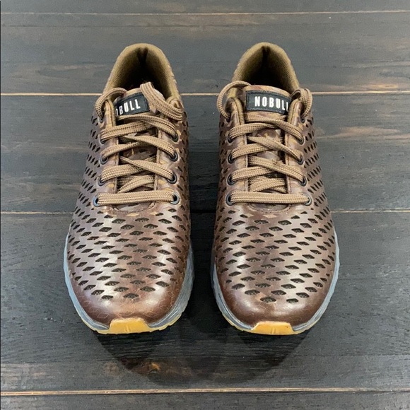 nobull coffee leather runner